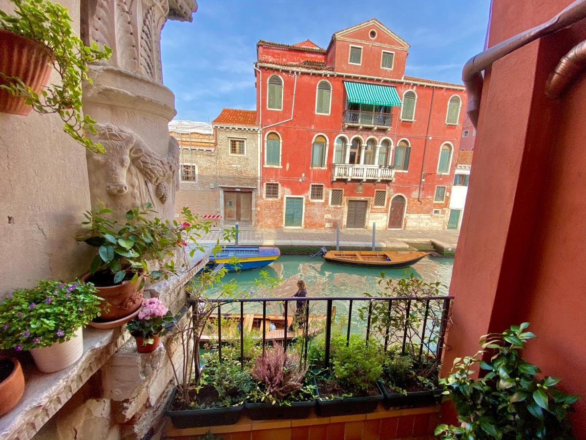 Ca Cammello Private Terrace And Canal View Venedig Exterior foto